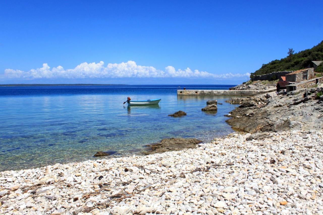 Apartments And Rooms With Parking Space Cunski, Losinj - 2498 Exterior foto